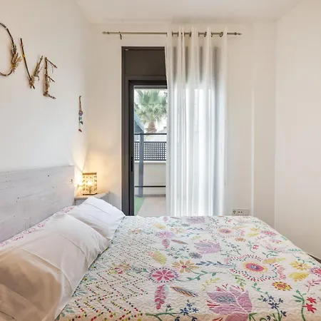 Gran Terraza Marita Apartment Sant Jaume d'Enveja